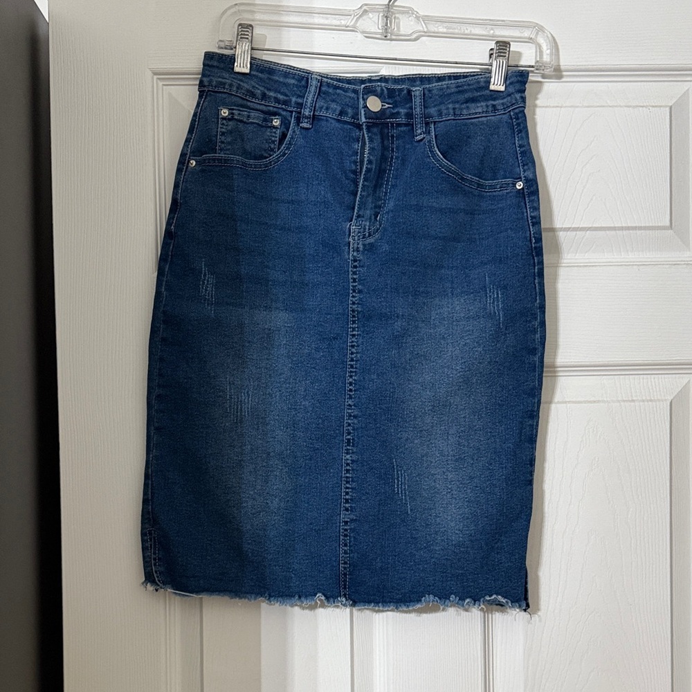 SHEIN Blue Denim Skirt